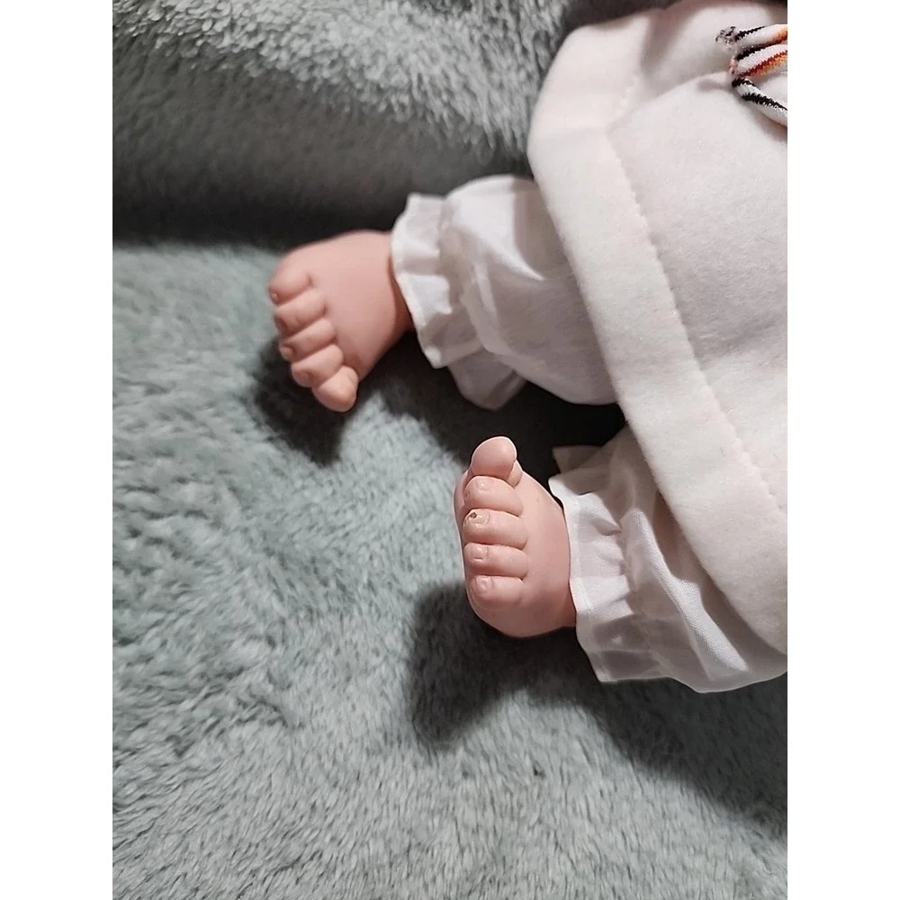 VTG Realistic Curly Brown Hair Doll Date 2003 Soft Body Plastic Face 18 In NSJF